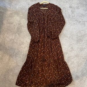 Chic Long Sleeve Floral Dress in Brown